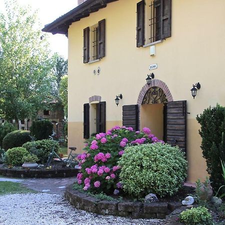 Casale La Decima Bed & Breakfast Budrio  Luaran gambar